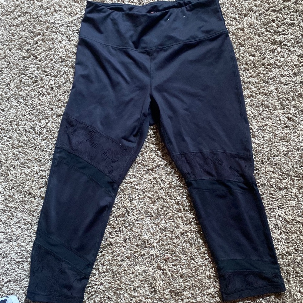 Size large Fila sport black lace capri